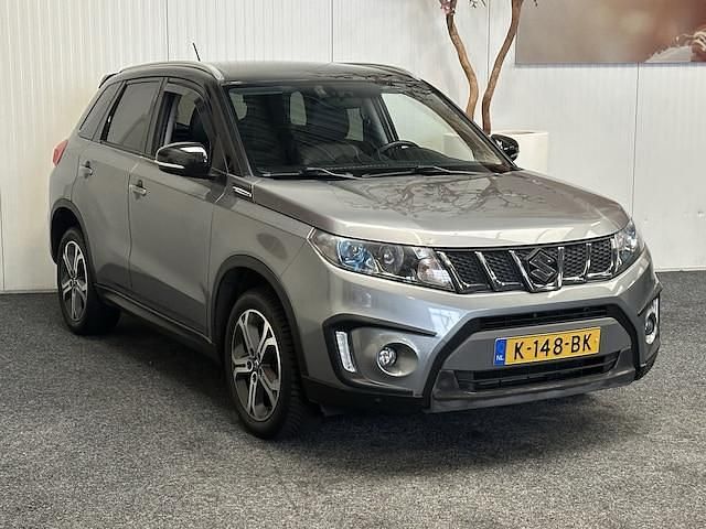 Occasion Suzuki Vitara 120 PK (88 kW) 2016 Grijs SUV