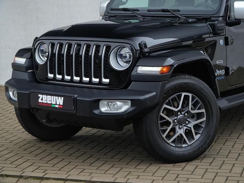 Occasion Jeep Wrangler Unlimited Sahara 380 PK (279 kW) 2022 Zwart SUV