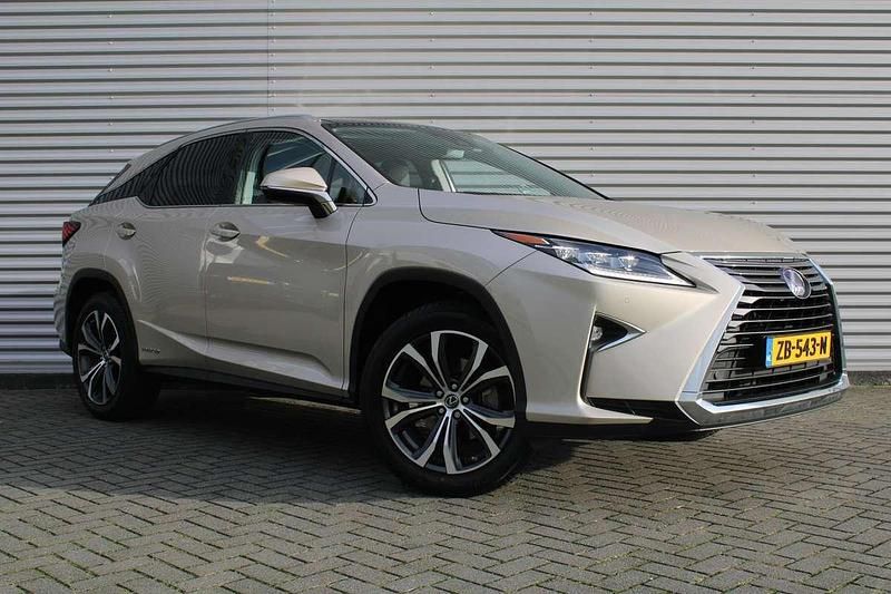 Occasion Lexus RX450h Luxury Line 313 PK (230 kW) 2019 Bruin, metallic lak SUV