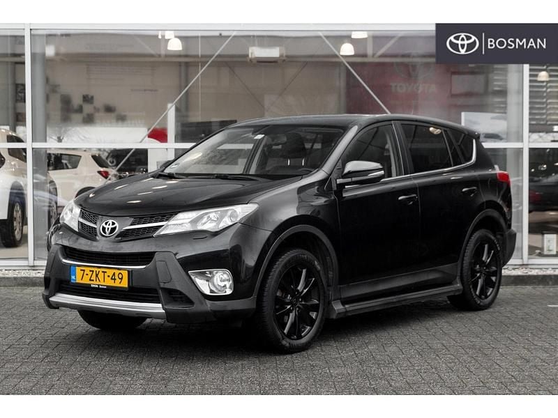 Zwart Occasion 2015 Toyota RAV4 Business Edition SUV | € 18.950 (Eerlijke prijs) - Afbeelding 1/4