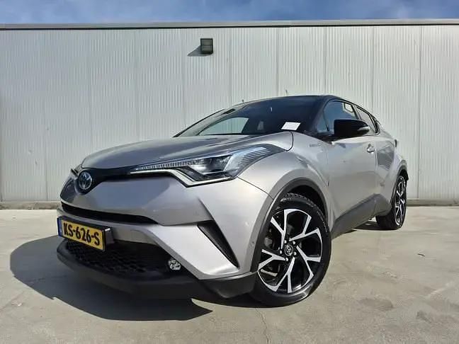 Grijs Gebruikt 2016 Toyota C-HR Plus SUV | € 18.999 (Eerlijke prijs) - Afbeelding 1/4