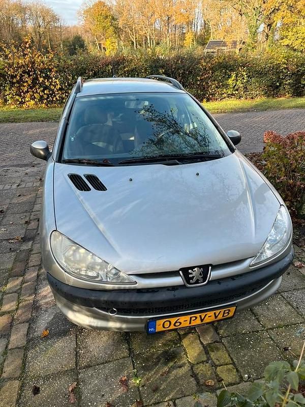 Gebruikt 2005 Peugeot 206 Stationwagen | € 850 (Eerlijke prijs) - Afbeelding 1/4