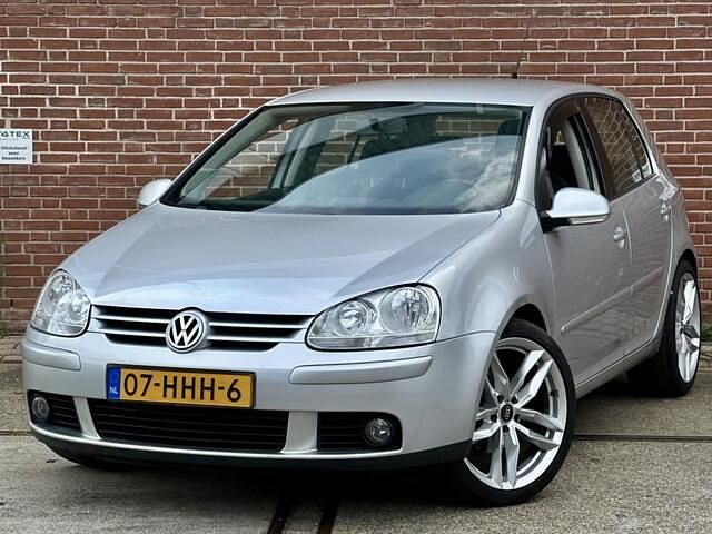 Grijs Gebruikt 2008 VW Golf VI Trendline Hatchback | € 4.450 (Eerlijke prijs) - Afbeelding 1/4