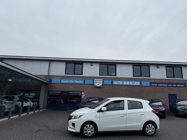 Wit Gebruikt 2022 Mitsubishi Space Star Hatchback | € 7.950 (Super prijs) - Afbeelding 1/4