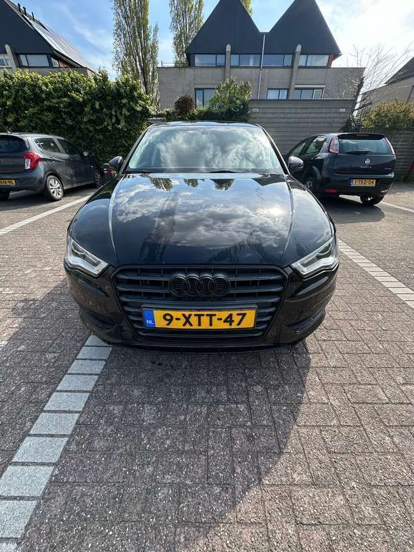 Zwart Gebruikt 2014 Audi A3 Hatchback | € 10.450 (Super prijs) - Afbeelding 1/4