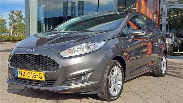 Occasion Ford Fiesta Style 80 PK (58 kW) 2017 Grijs Hatchback