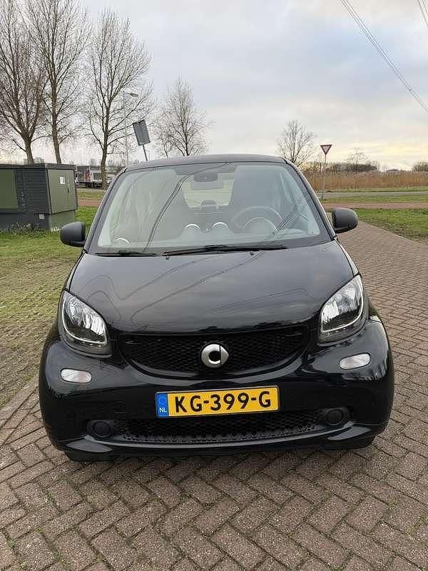 Gebruikt 2016 Smart ForTwo Coupé Pure Coupé | € 6.950 (Eerlijke prijs) - Afbeelding 1/4