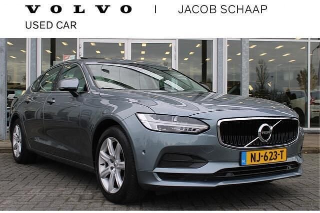 Grijs Gebruikt 2017 Volvo S90 Momentum Sedan | € 17.900 (Goede deal) - Afbeelding 1/4