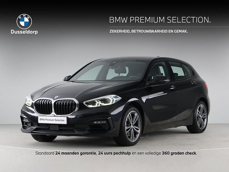 Zwart Gebruikt 2020 BMW 118 Executive Hatchback | € 25.900 (Eerlijke prijs) - Afbeelding 1/4