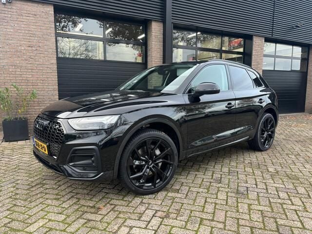 Zwart Gebruikt 2021 Audi Q5 Black Edition SUV | € 44.950 (Super prijs) - Afbeelding 1/4