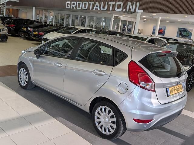 Occasion Ford Fiesta Style 82 PK (60 kW) 2017 Grijs (metallic) Hatchback
