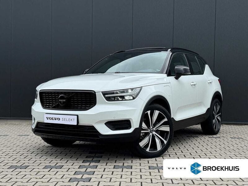 Wit Gebruikt 2021 Volvo XC40 R-Design SUV | € 33.940 (Eerlijke prijs) - Afbeelding 1/3