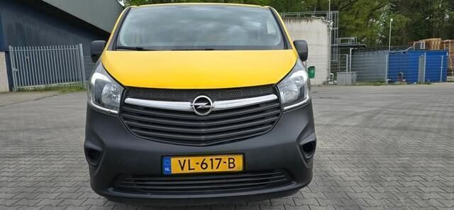 Geel Gebruikt 2014 Opel Vivaro Sport Van | € 5.500 - Afbeelding 1/4