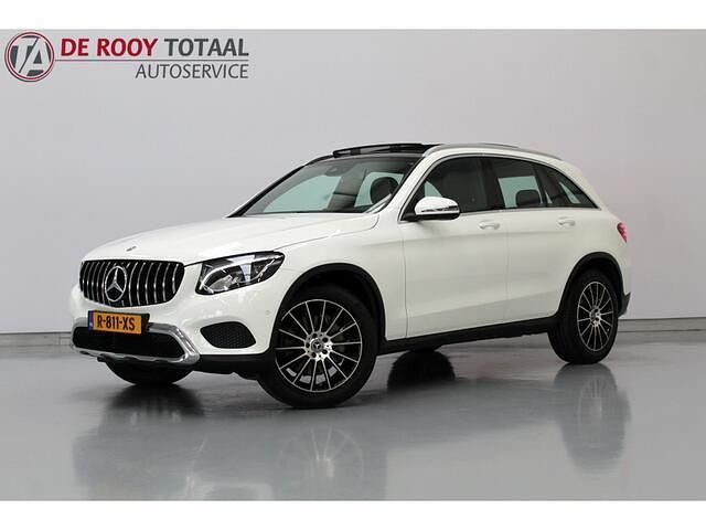 Wit Occasion 2018 Mercedes GLC250 Premium Plus SUV | € 32.500 (Eerlijke prijs) - Afbeelding 1/4