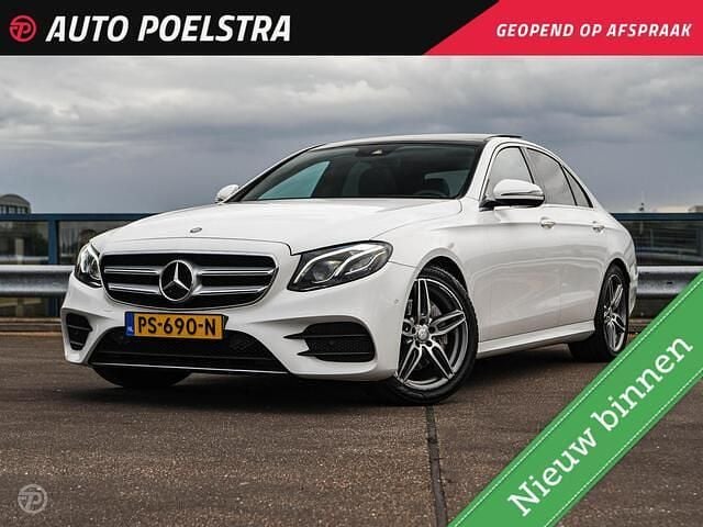 Wit Gebruikt 2016 Mercedes E220 Prestige Sedan | € 29.950 (Duur) - Afbeelding 1/4