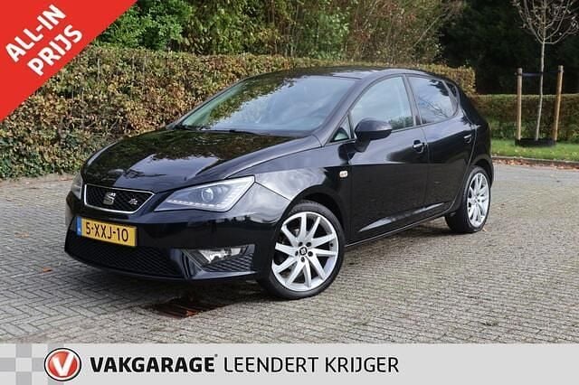 Zwart Gebruikt 2015 Seat Ibiza FR Hatchback | € 8.950 (Duur) - Afbeelding 1/4