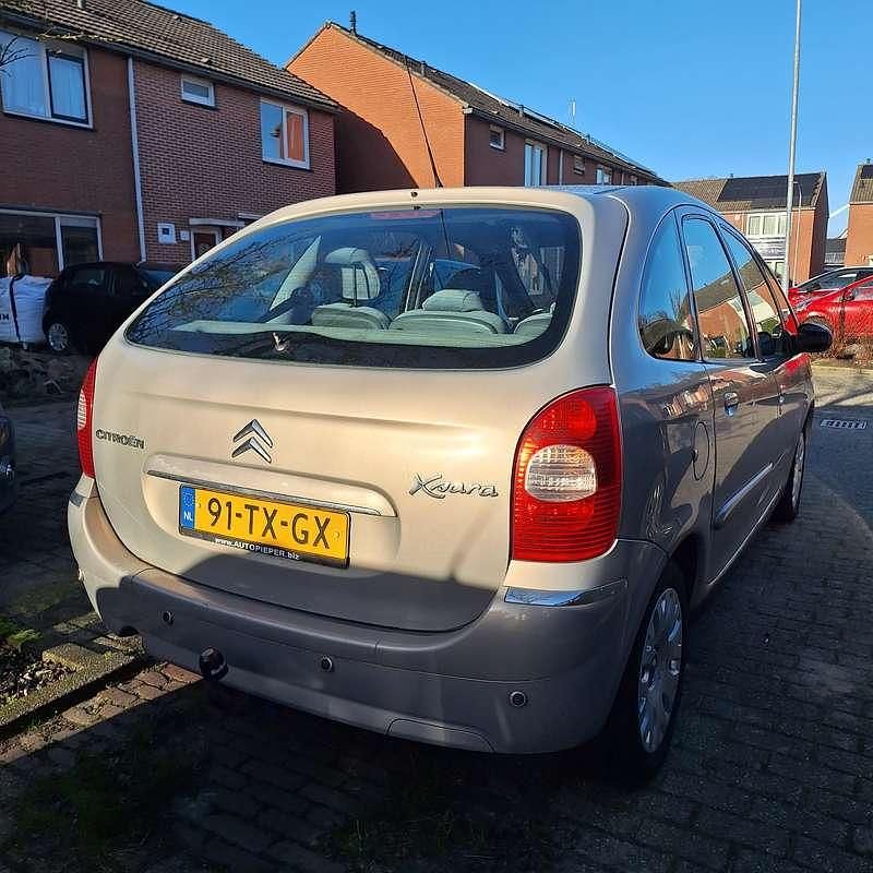 Beige Occasion 2007 Citroën Xsara Picasso MPV | € 700 (Eerlijke prijs) - Afbeelding 1/4
