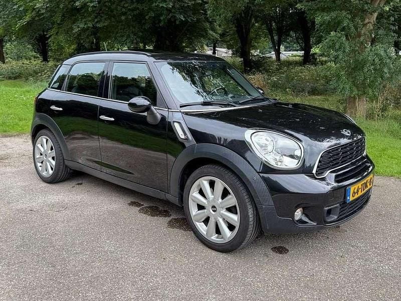 Zwart Gebruikt 2012 Mini Cooper S Countryman SUV | € 8.350 (Goede deal) - Afbeelding 1/4