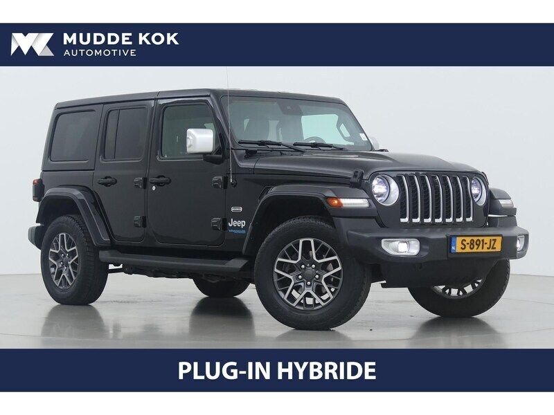 Zwart Gebruikt 2022 Jeep Wrangler Unlimited Sahara SUV | € 61.900 (Goede deal) - Afbeelding 1/4