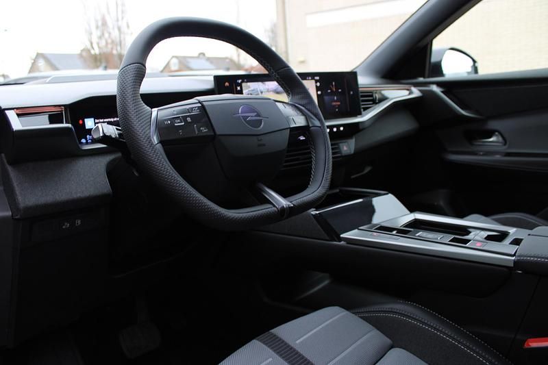 Nieuw Opel Grandland X Ultimate 2026 Grijs SUV