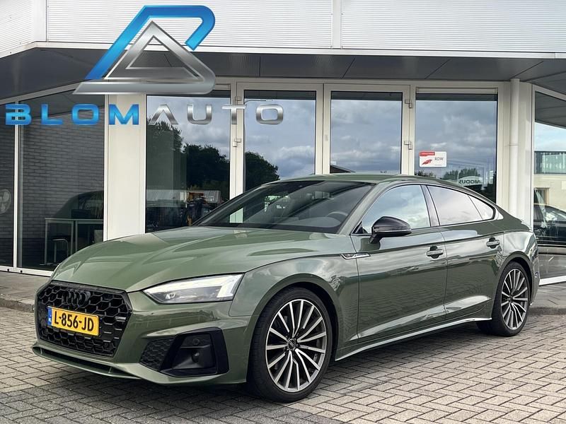 Groen Gebruikt 2021 Audi A5 Sportback Competition Hatchback | € 35.800 (Goede deal) - Afbeelding 1/4