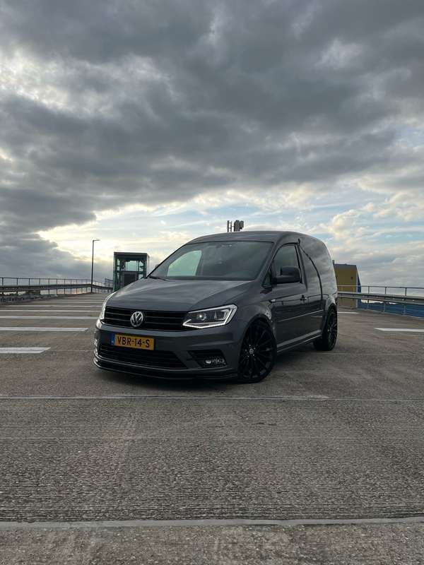 Grijs Gebruikt 2019 VW Caddy Edition MPV | € 19.950 (Duur) - Afbeelding 1/4
