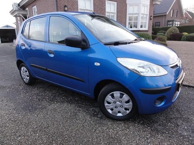 Blauw (metallic) Occasion 2010 Hyundai i10 Active Hatchback | € 3.750 (Eerlijke prijs) - Afbeelding 1/4