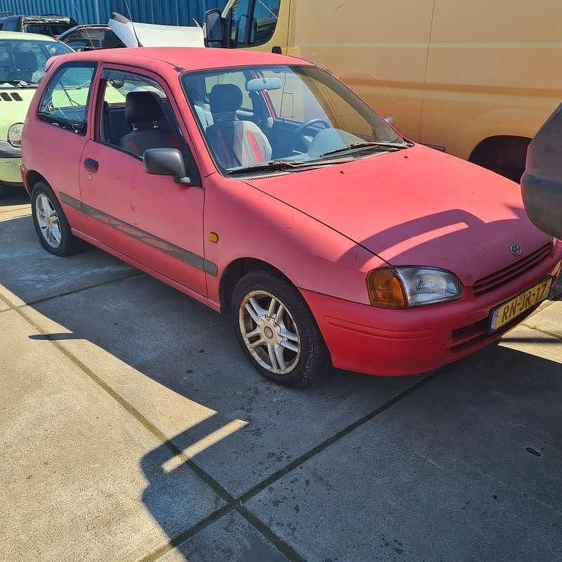 Occasion Toyota Starlet 75 PK (55 kW) 1997 Hatchback