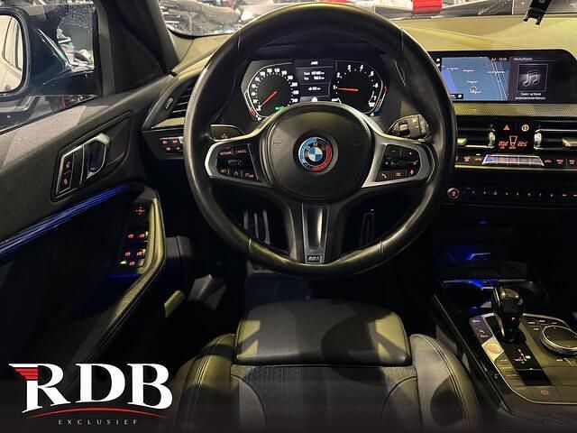 Occasion BMW 118 Executive 140 PK (102 kW) 2019 Wit (metallic) Hatchback