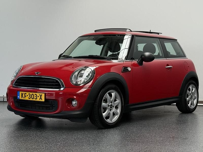 Rood Gebruikt 2013 Mini ONE Chili Hatchback | € 8.950 (Iets duurder) - Afbeelding 1/4