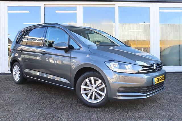 Occasion VW Touran Highline 150 PK (110 kW) 2016 Grijs MPV