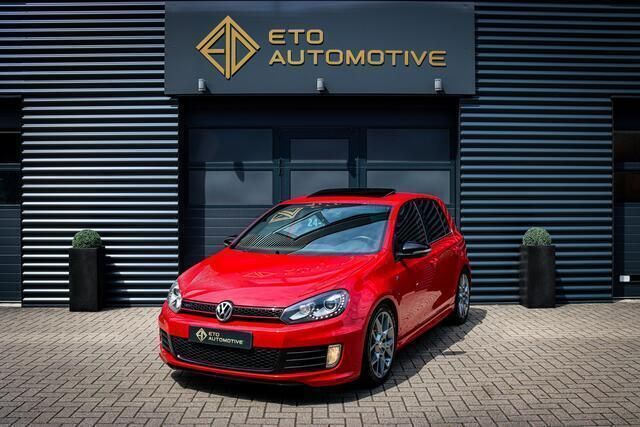 Rood Gebruikt 2011 VW Golf VI Edition Hatchback | € 18.500 - Afbeelding 1/4