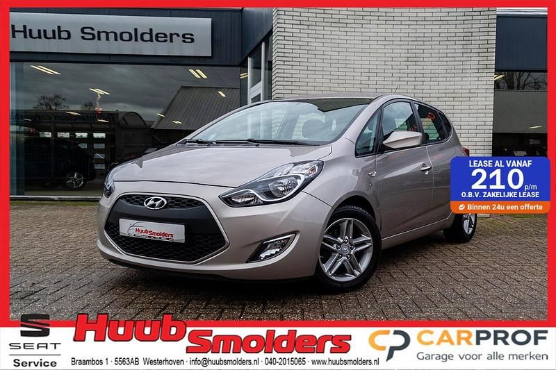 Beige Gebruikt 2017 Hyundai ix20 GO! Hatchback | € 13.945 (Eerlijke prijs) - Afbeelding 1/4