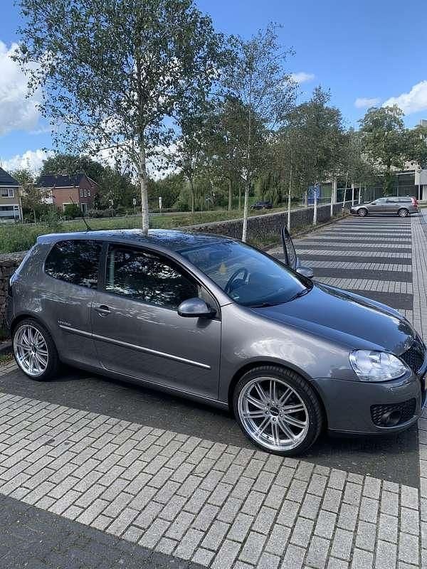 Occasion VW Golf VI Trendline 80 PK (58 kW) 2008 Grijs Hatchback