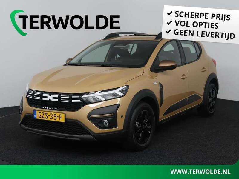 Bruin, metallic lak Gebruikt 2024 Dacia Sandero Extreme Hatchback | € 23.800 (Duur) - Afbeelding 1/4