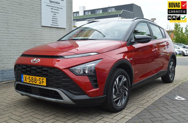 Rood Gebruikt 2024 Hyundai Bayon Comfort SUV | € 21.950 (Iets duurder) - Afbeelding 1/4