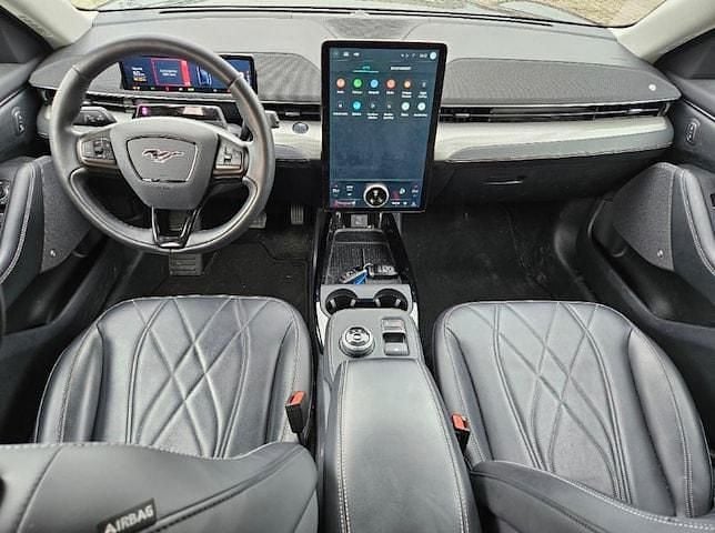 Occasion Ford Mustang Mach-E S 202 kW (276 PK) 2021 Zwart (metallic) SUV