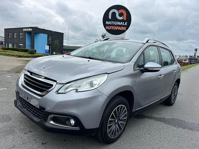Zilver Gebruikt 2015 Peugeot 2008 Active SUV | € 5.650 - Afbeelding 1/4