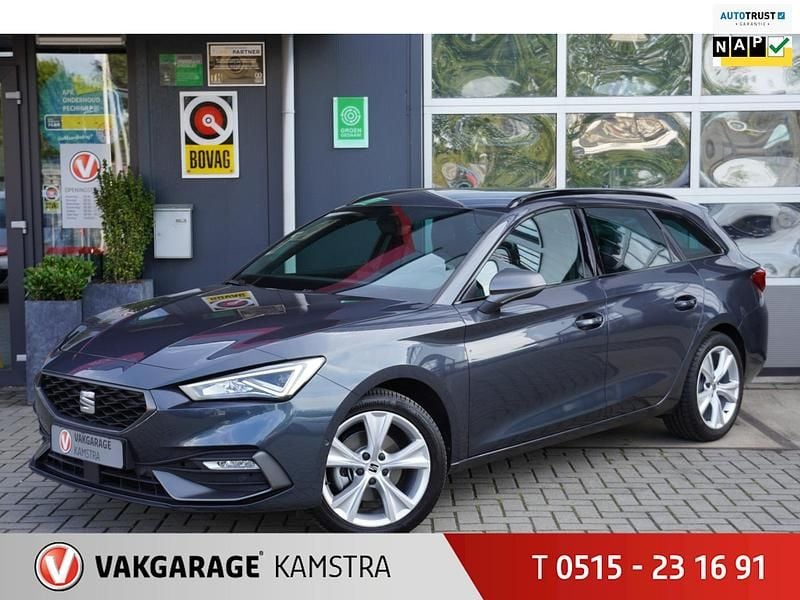 Grijs Gebruikt 2021 Seat Leon FR Stationwagen | € 20.750 (Eerlijke prijs) - Afbeelding 1/3