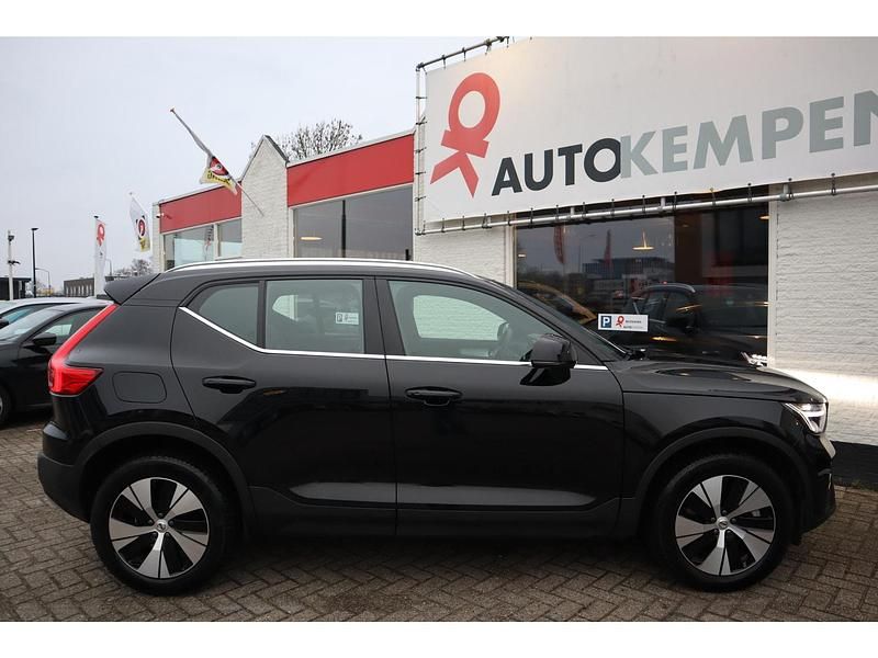 Occasion Volvo XC40 Inscription 211 PK (155 kW) 2022 Zwart SUV