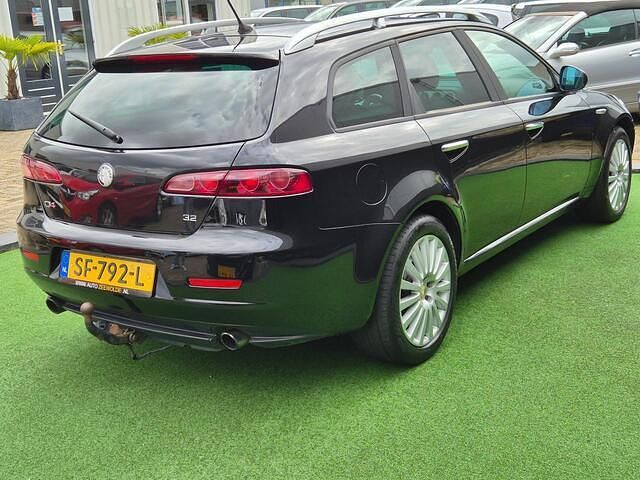 Occasion Alfa Romeo 159 Distinctive 260 PK (191 kW) 2007 Zwart Stationwagen