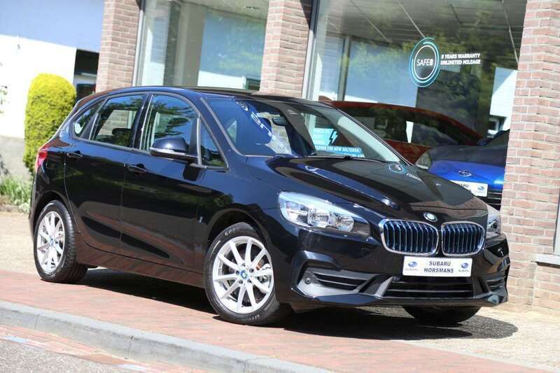 Zwart Gebruikt 2018 BMW 225 Active Tourer Executive MPV | € 19.950 (Eerlijke prijs) - Afbeelding 1/4