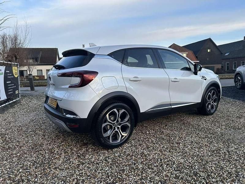Occasion Renault Captur Intens 91 PK (66 kW) 2021 Wit (metallic) SUV