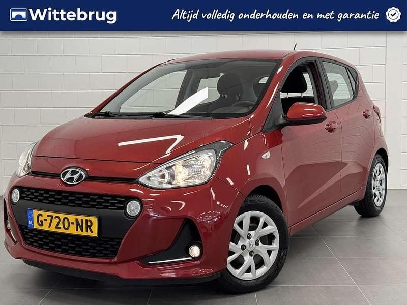 Rood Gebruikt 2019 Hyundai i10 Comfort Hatchback | € 10.925 (Eerlijke prijs) - Afbeelding 1/3