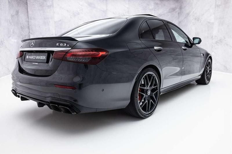Occasion Mercedes E63 AMG AMG 612 PK (450 kW) 2021 Grijs Sedan