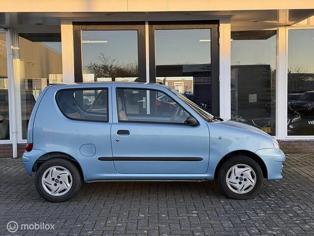 Occasion Fiat Seicento Young 54 PK (39 kW) 2005 Blauw Hatchback