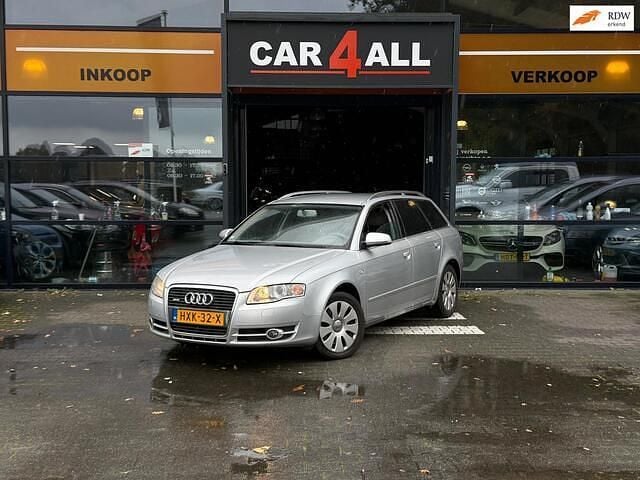 Grijs Gebruikt 2005 Audi A4 Stationwagen | € 5.950 (Eerlijke prijs) - Afbeelding 1/4