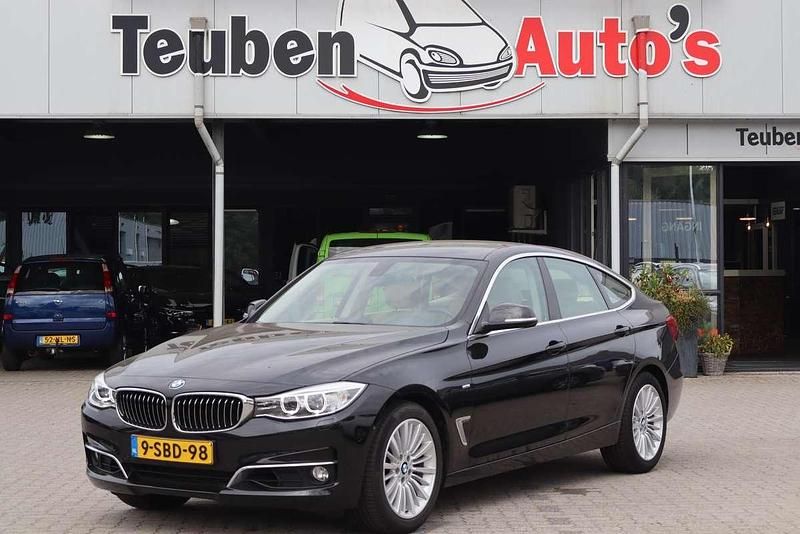 Zwart Gebruikt 2013 BMW 328 Gran Turismo Executive Hatchback | € 13.985 (Goede deal) - Afbeelding 1/4