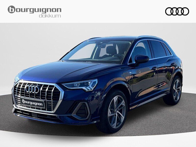 Blauw Gebruikt 2024 Audi Q3 S-Line SUV | € 49.950 (Iets duurder) - Afbeelding 1/3