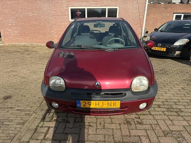 Occasion Renault Twingo 59 PK (43 kW) 2001 Rood Hatchback